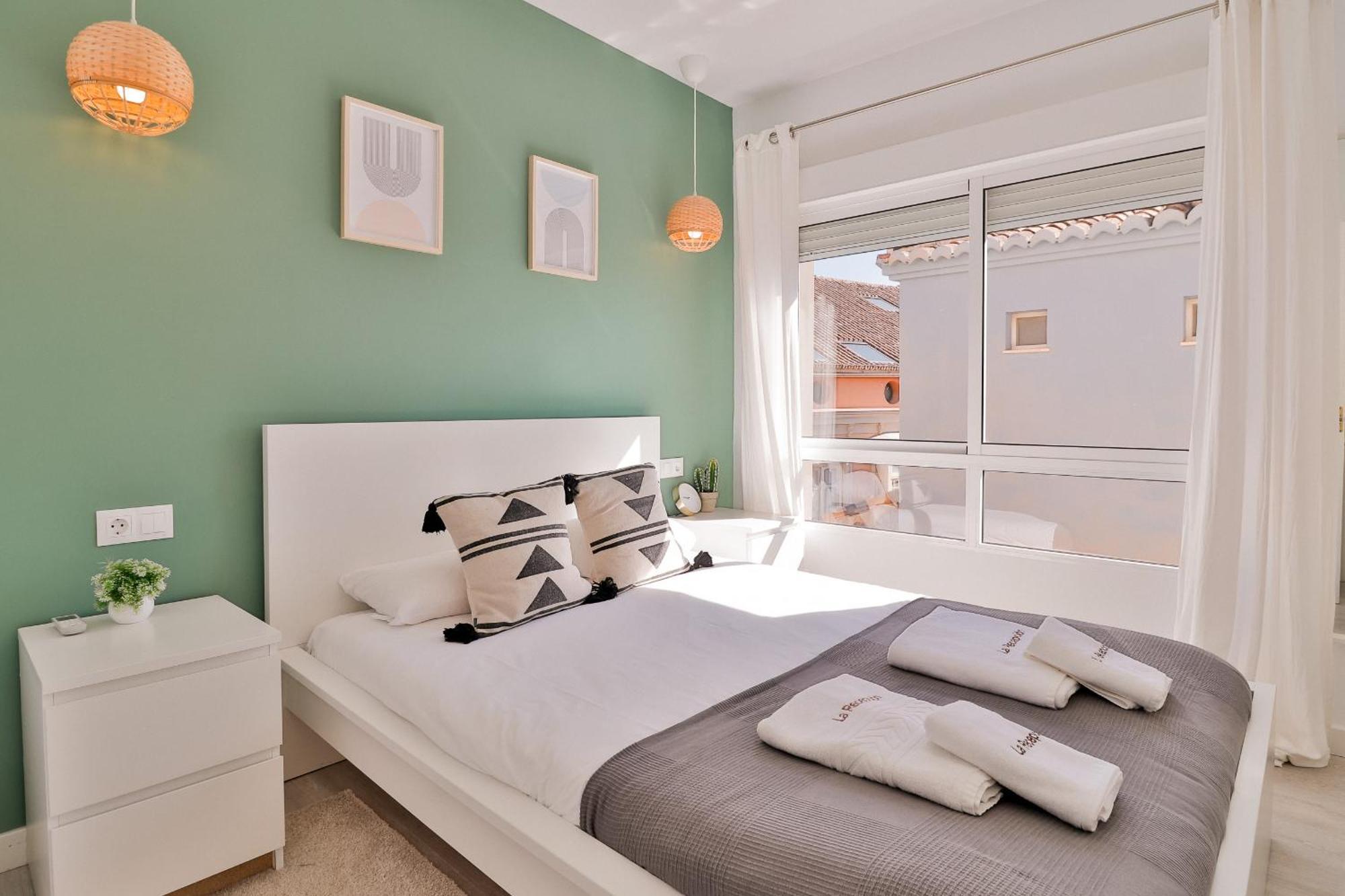 Апартаменты C89 - Luxurious Penthouse With Private Terrace Малага Экстерьер фото